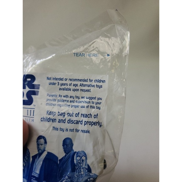 DARTH VADER Star Wars Episode III REVENGE OF THE SITH Burger King Fast Food Toy - Picture 4 of 8